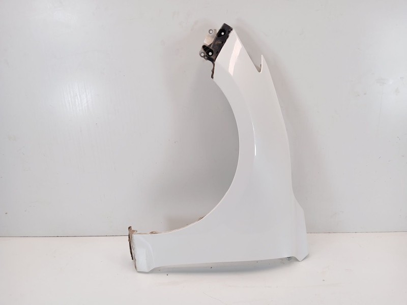 Recambio de aleta delantera izquierda para mazda 3 sedán (bm_, bn_) 2.2 d referencia OEM IAM B45A52211B  