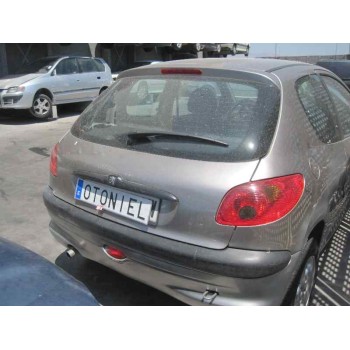 peugeot 206 berlina del año 1999