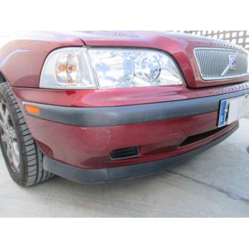 volvo s40 berlina del año 1999
