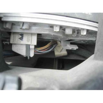 peugeot 206 berlina del año 2001