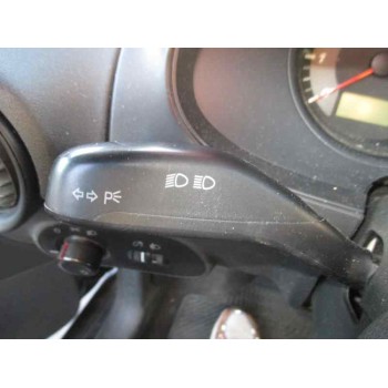 seat ibiza (6l1) del año 2003