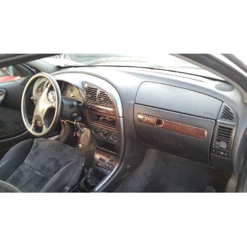 citroën xsara berlina del año 2000