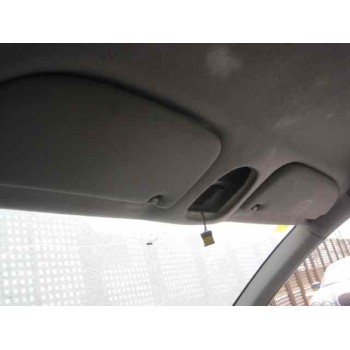 peugeot 206 berlina del año 2001