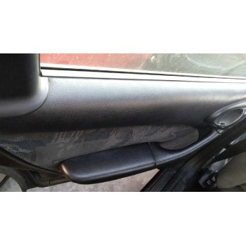 citroën xsara berlina del año 2000