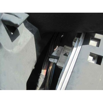 peugeot 206 berlina del año 1999