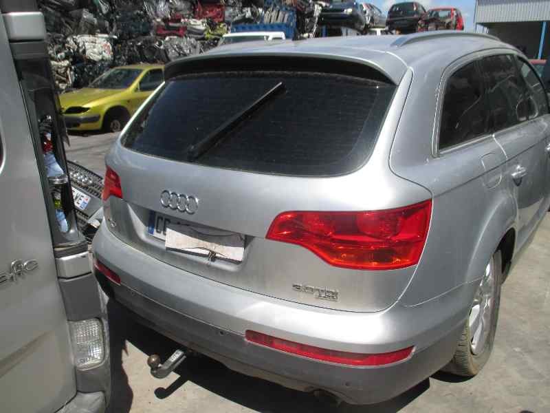 AUDI Q7 (4L)