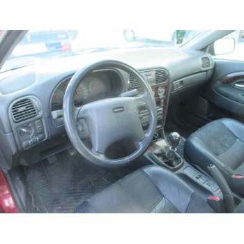 volvo s40 berlina del año 1999