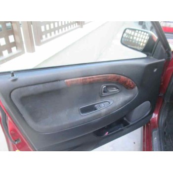 volvo s40 berlina del año 1999