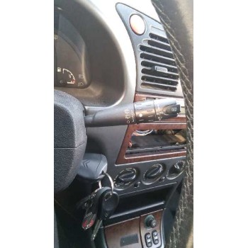 citroën xsara berlina del año 2000