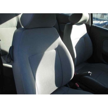 seat ibiza (6l1) del año 2003