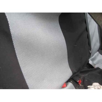 peugeot 206 berlina del año 2001