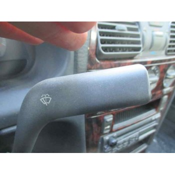 volvo s40 berlina del año 1999