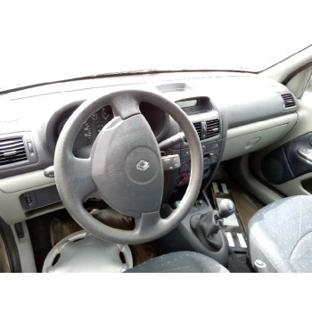 renault clio ii fase ii (b/cb0) del año 2002