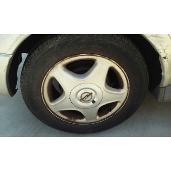 opel astra g berlina del año 2000