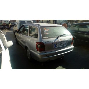 citroën xsara berlina del año 1999