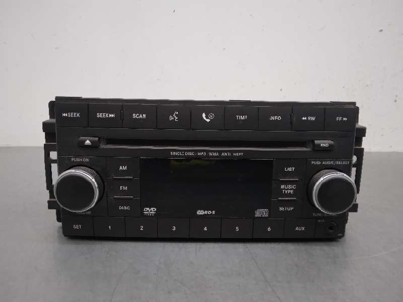 Recambio de sistema audio / radio cd para chrysler sebring berlina 2.0 crd cat referencia OEM IAM 05107096AK  