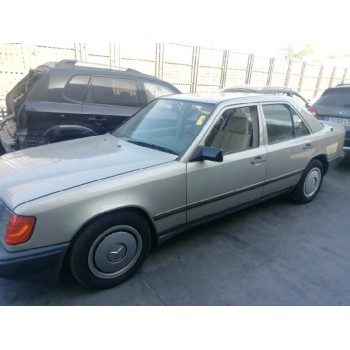 mercedes-benz clase e (w124) berlina del año 1995