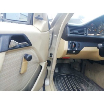 mercedes-benz clase e (w124) berlina del año 1995