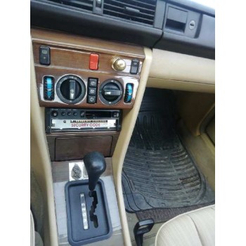 mercedes-benz clase e (w124) berlina del año 1995