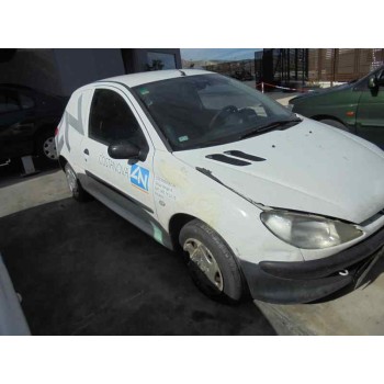 peugeot 206 berlina del año 2001