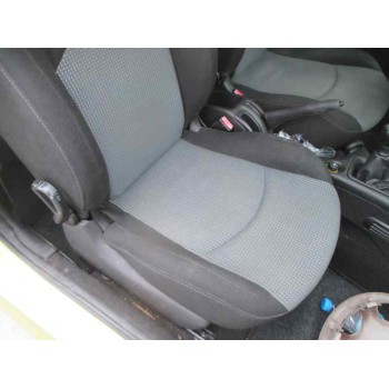 peugeot 206 berlina del año 2004