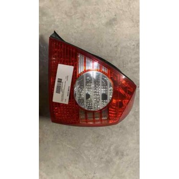 PILOTO TRASERO DERECHO 924022D010 4P 