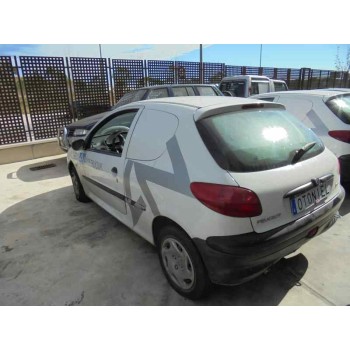 peugeot 206 berlina del año 2001