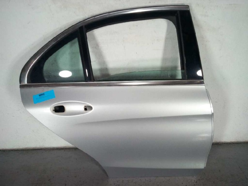 Recambio de puerta trasera derecha para mercedes-benz clase c w205 c200 bluetec referencia OEM IAM   