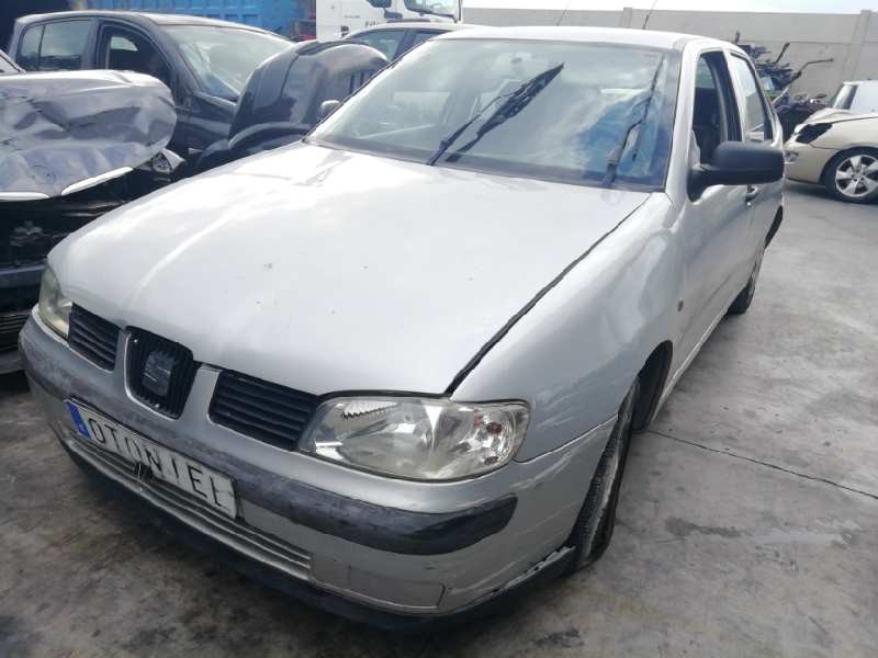 SEAT CORDOBA BERLINA (6K2)