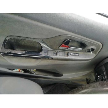 seat cordoba berlina (6k2) del año 2001