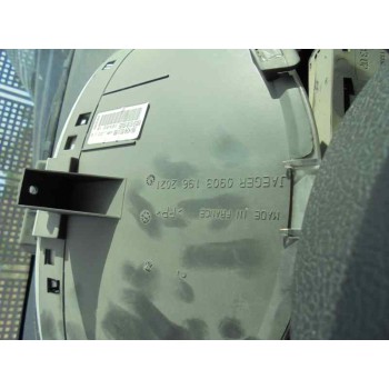 peugeot 206 berlina del año 2001