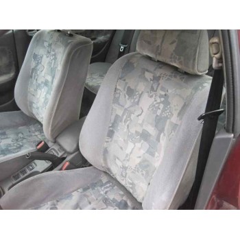 mitsubishi carisma berina 5 (da0) del año 1999