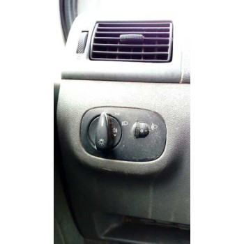 ford tourneo connect (tc7) del año 2004