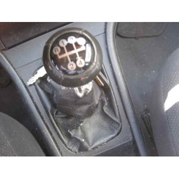 opel astra g berlina del año 2000