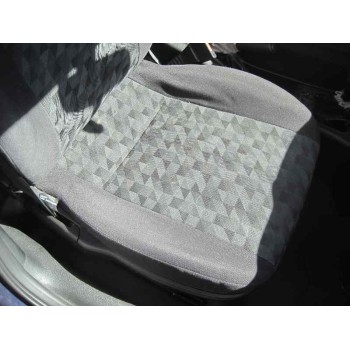 opel astra g berlina del año 2000