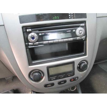 daewoo nubira berlina del año 2004