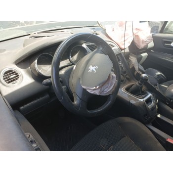 peugeot 5008 (0u_, 0e_) del año 2012