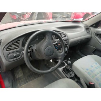 daewoo lanos del año 2002