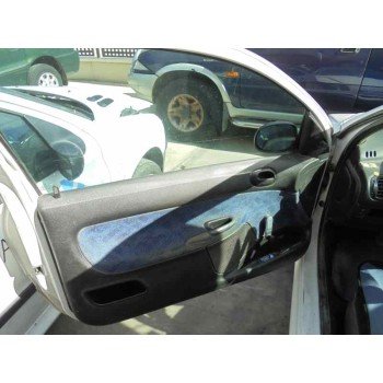 peugeot 206 berlina del año 2001