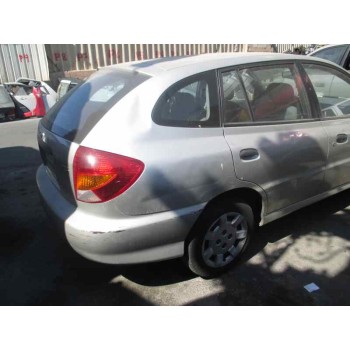 kia rio del año 2002