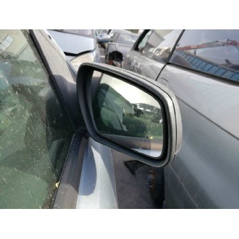 ford focus berlina (cap) del año 2005