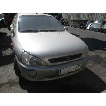 kia rio del año 2002