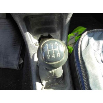 peugeot 206 berlina del año 2001