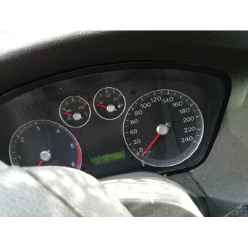 ford focus berlina (cap) del año 2005