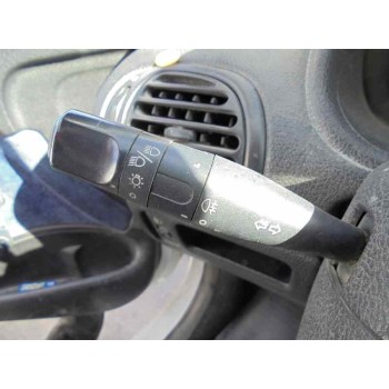 peugeot 206 berlina del año 2001