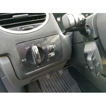 ford focus berlina (cap) del año 2005