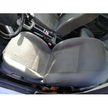 ford focus berlina (cap) del año 2005