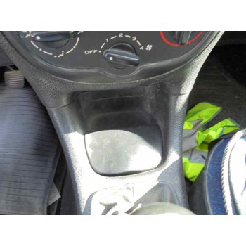 peugeot 206 berlina del año 2001