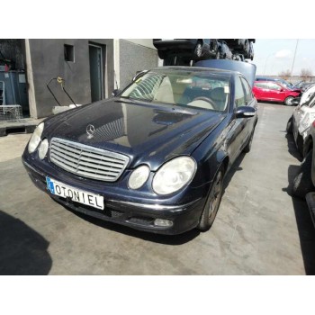 mercedes-benz clase e (w211) berlina del año 2002