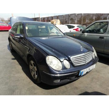 mercedes-benz clase e (w211) berlina del año 2002